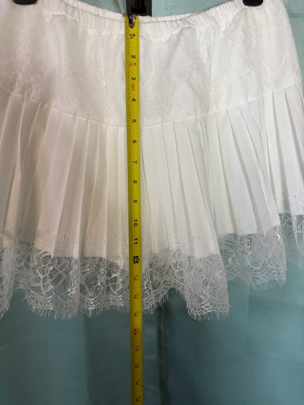 Boho White Pleated Lace/Chiffon Mini Skirt with Built in Shorts versatile piece - Picture 7 of 9